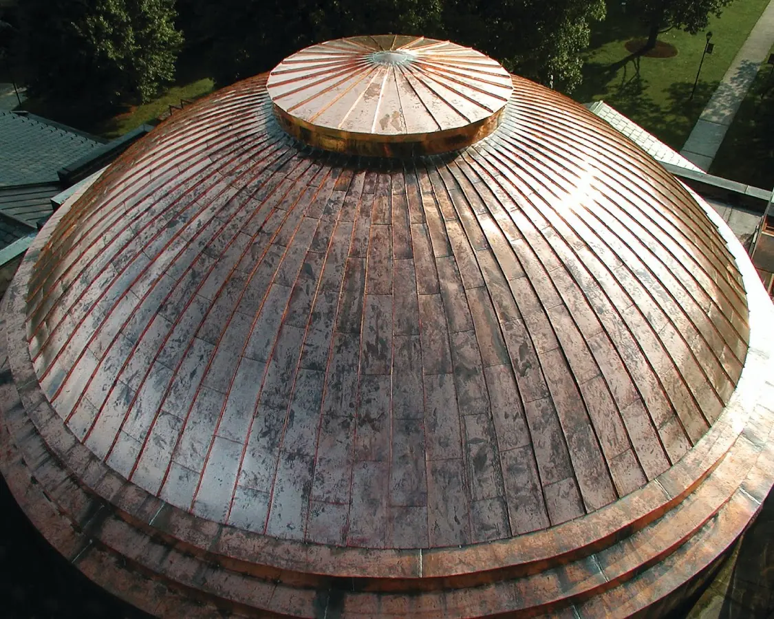 Craftsman Roofing crew installing a new roof in Clarenceville